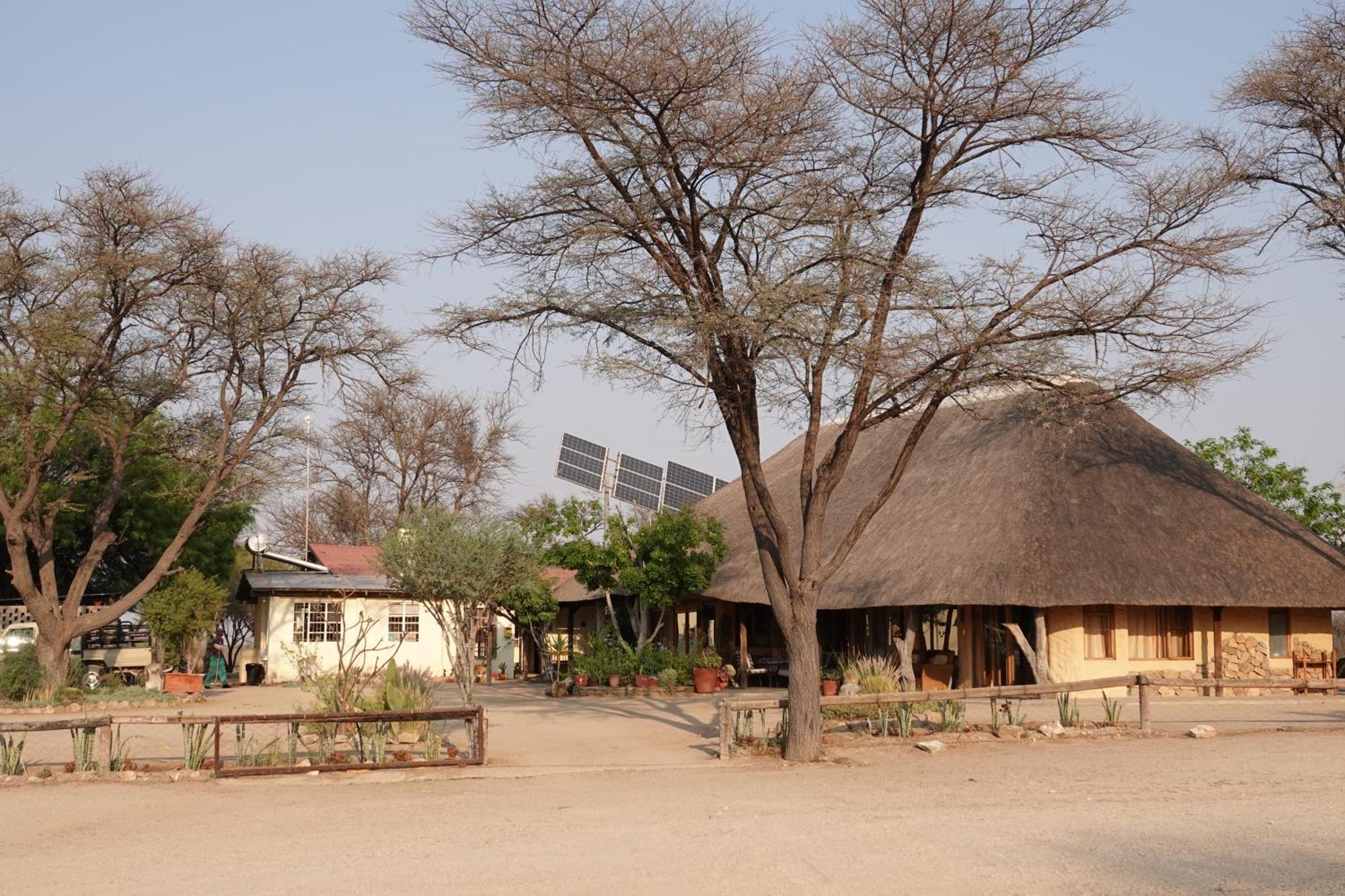 Camp Mara Hotel Omaruru Exterior photo